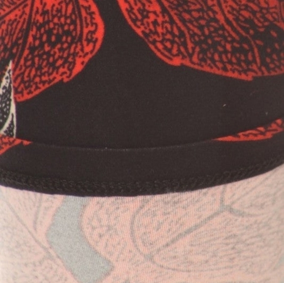 LEGGINGS DEPOT Black & Red Floral Print Full length Size 12-20 NWT - Picture 7 of 7